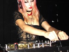darkelectrodj Live Webcam on BongaCams