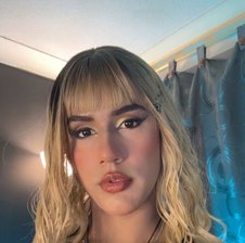 queen-alexaa