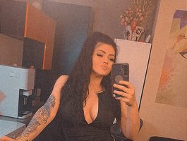 EmaCarter webcam
