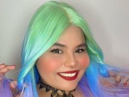 Maite-newmilf webcam model