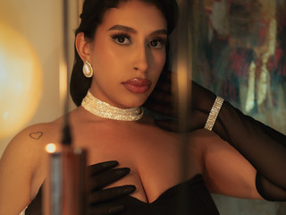 Black is always elegant