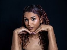 الصورة الرمزية لـAbby-03