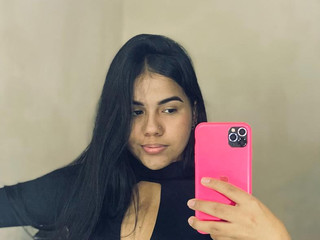 Cute Melani