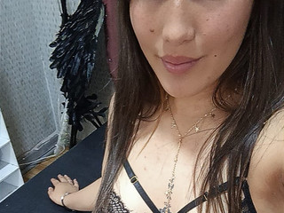 I invite you to my bed