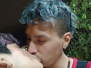 kiss under the stars