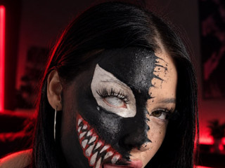 Venomous Girl