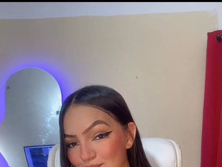 Play with me ... live, uncensored.