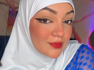 Playing with my lingerie and your fantasies 💦😈