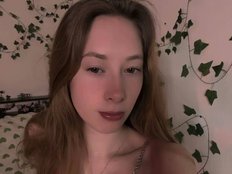 Candy-Floss Live Webcam on BongaCams