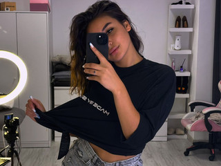 Sexxxy