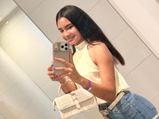 Your favourite girl, just as she is