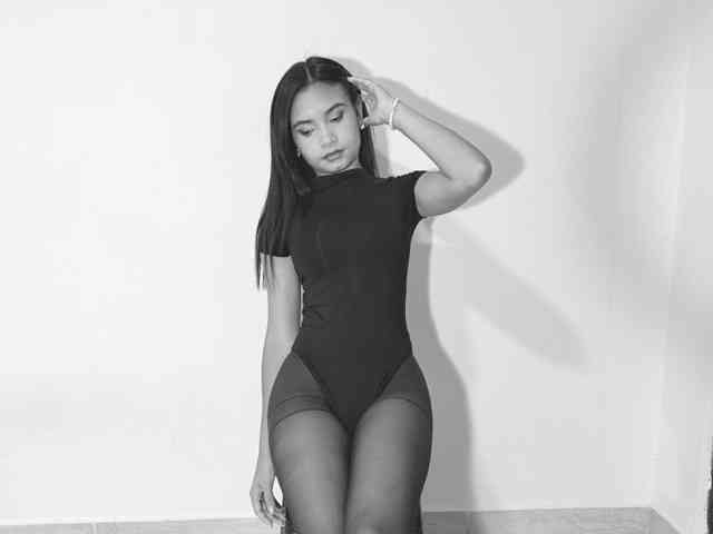 liz7skinny
