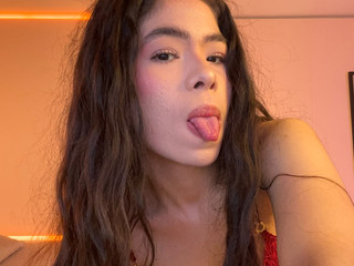 BEAUTIFULL LEIA
