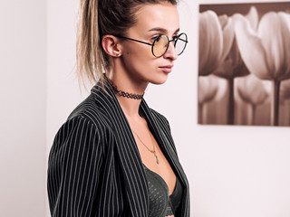 15