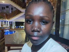 Zhuubrowm Live Webcam on BongaCams