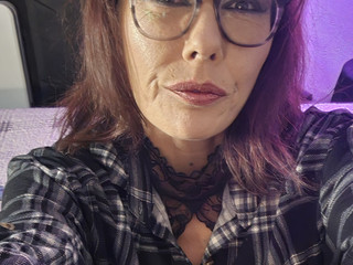 Me in my flannel with leather & lace underneath 