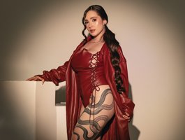 SarahRhodes webcam