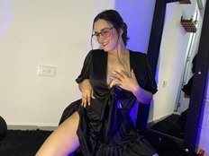 Elizabeth-Lamer — LIVE on BongaCams