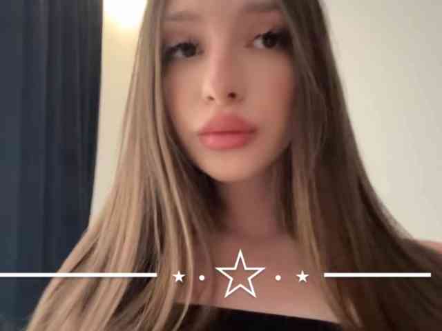 الصورة الرمزية لـkhloeyourangel