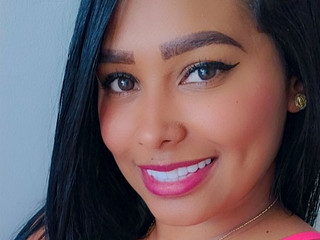 You like the color fuchsia