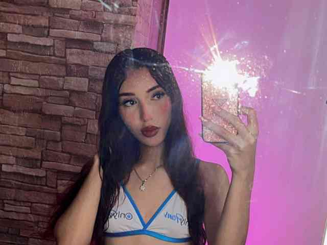 baby_hot444