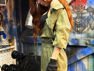 Do you want to come to my garage?)