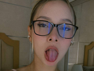 I'm the secret you'll have trouble keeping..." 😘