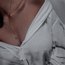 Diamond-Melanie