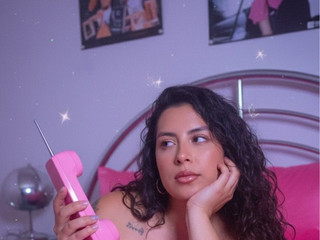 Call me when you need my love 💗💗