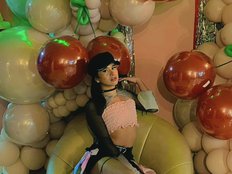 Ashley-valentina08