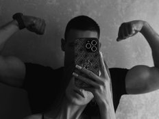 theadebuenoo's avatar