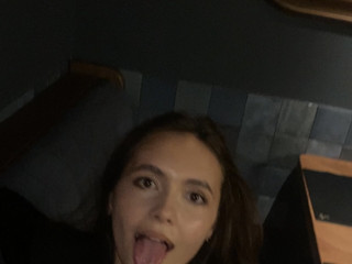 🫦