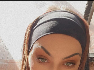 Caged Cat, Unleashed Lust 🍀