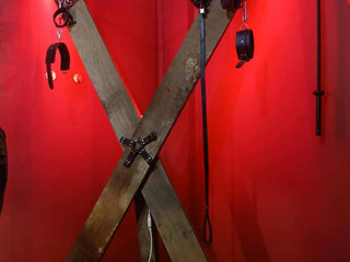 RED ROOM 3
