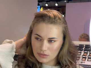 Natural make up