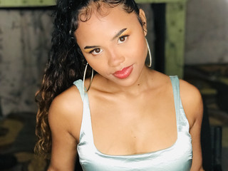 Sexy girl pic