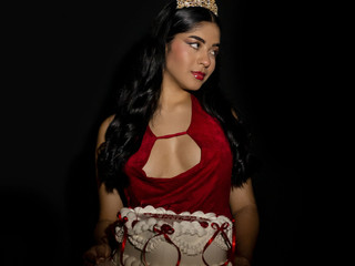 Birthday glow… and a little danger 🎂✨