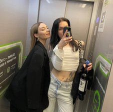 NiaandMolly