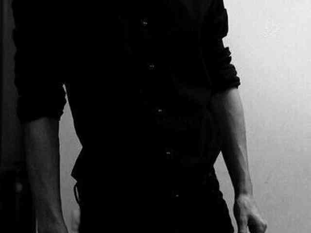 TheeHandsomestroker