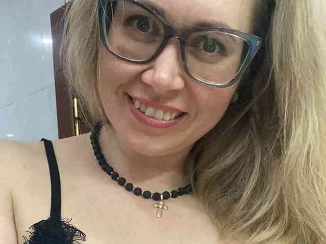 Elegant00Girl