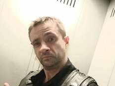 RedFox1983 Live Webcam on BongaCams