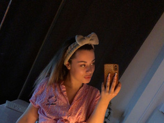 Angelina 💛💛💛