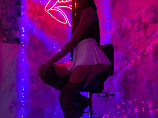 🍑Naughty By Nature🍑