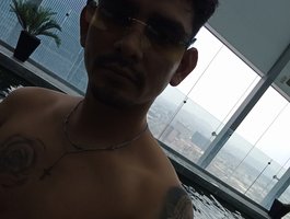 Stickershot