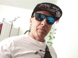 Вебкам-модель Crazywheel