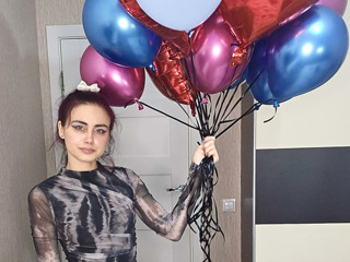 Balls)