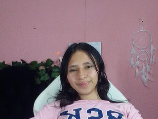 Lizzca cute