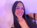 Camila_Fox