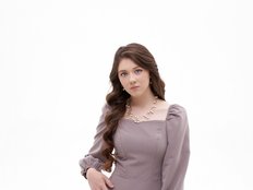 AlluringLookk Live Webcam on BongaCams