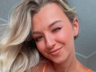 More of me💦🌶️🥵